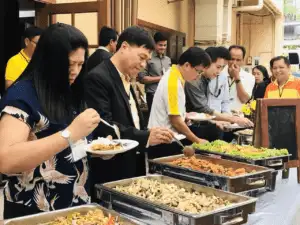 รับจัดบุฟเฟ่ต์ รับจัดเลี้ยง ทำบุญบ้าน