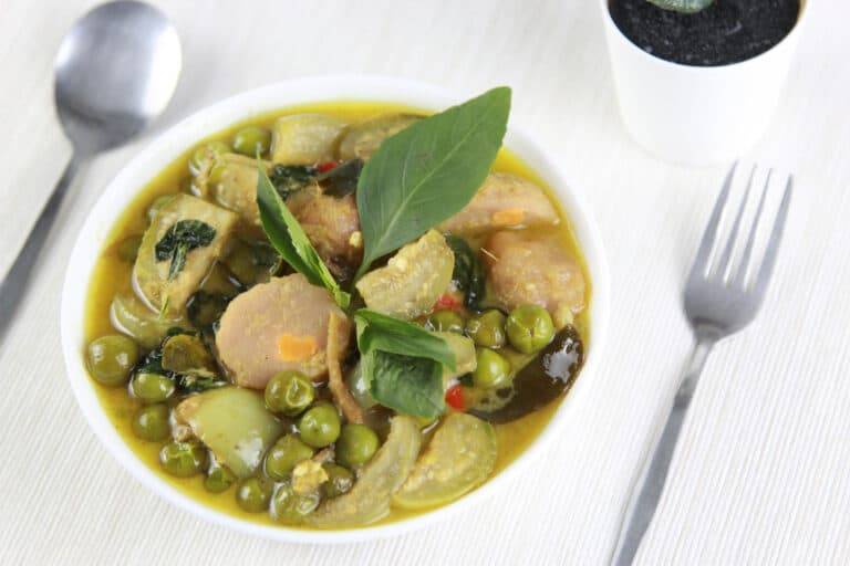 ร้านอาหารเลี้ยงพระ