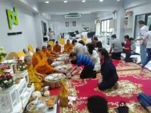 อาหารถวายพระเพล