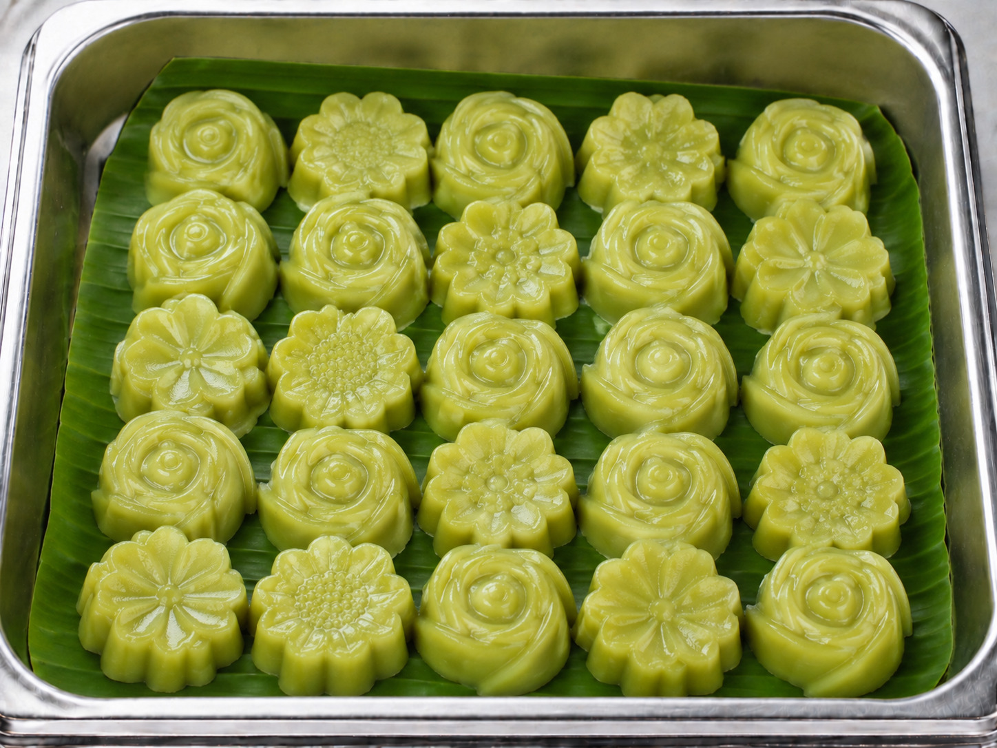 ขนมมันใบเตย