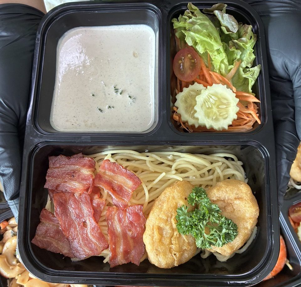 สปาเก็ตตี้ซอสคาโบนาร่าเบค่อน
