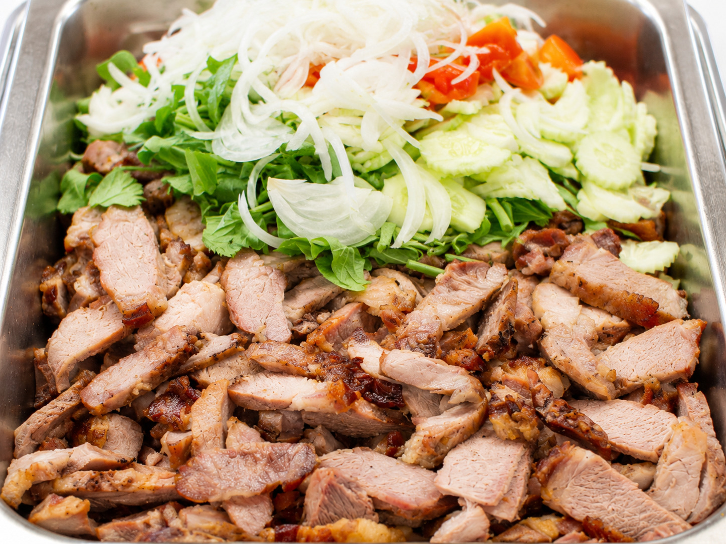 หมูอบซอสจิ้มแจ่ว